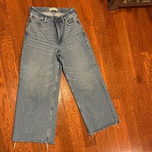 Abercrombie & Fitch Light Blue Crop wide leg Jeans